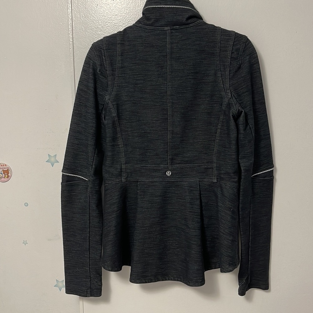 Lululemon Ride On Blazer - Picture 3 of 5